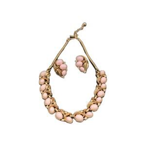 Trifari Pebble Beach Pink Cabochon Necklace & Earrings Set Read Vintage
